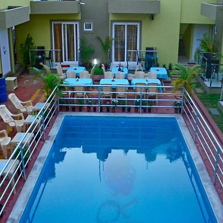 Planet Goa Beach Resort 卡兰古特 外观 照片