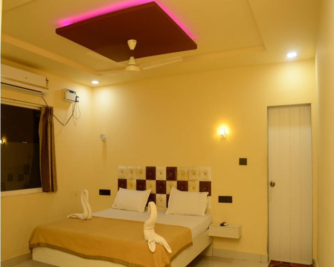 Planet Goa Beach Resort 卡兰古特 外观 照片